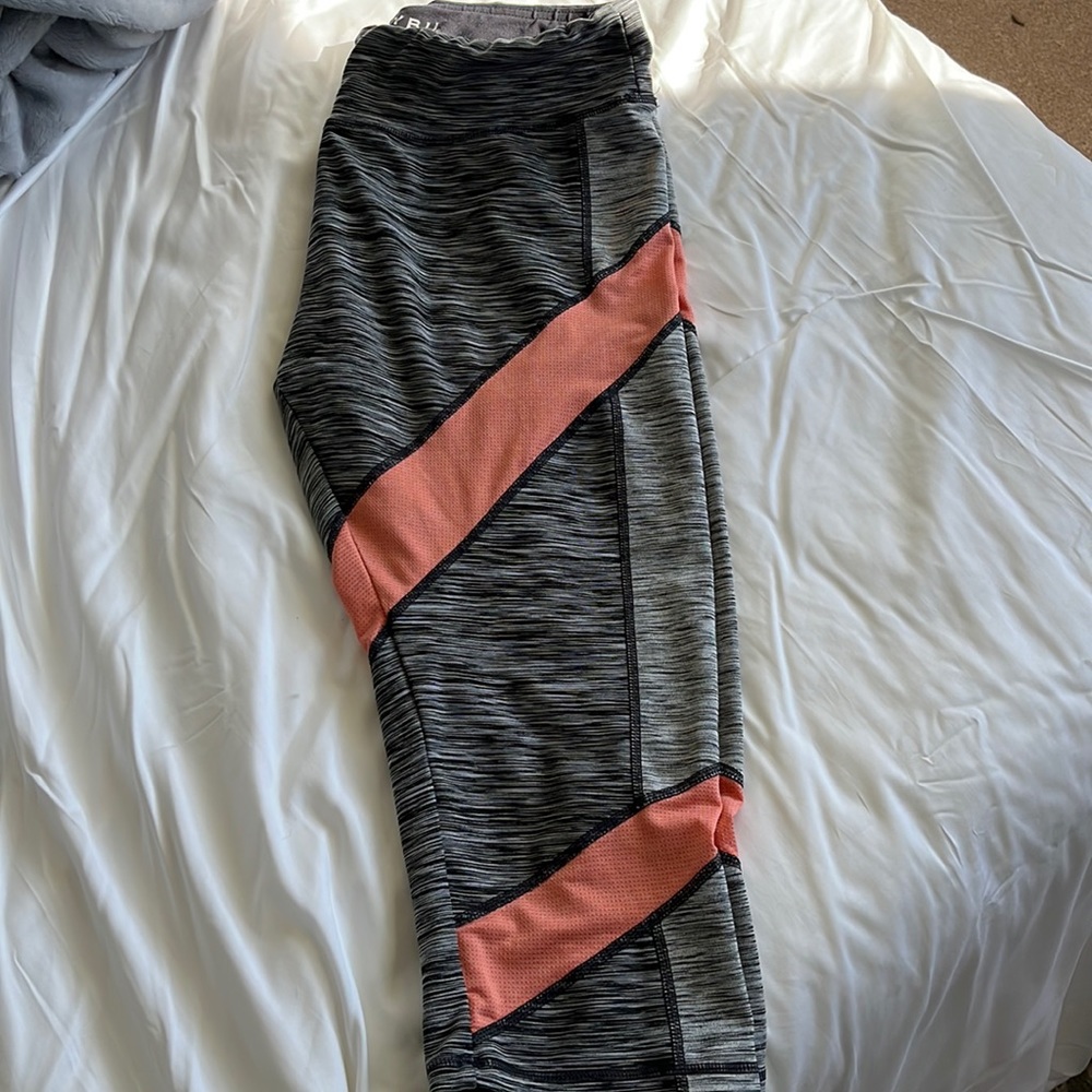 Soybu cropped leggings marled grey and orange stripe